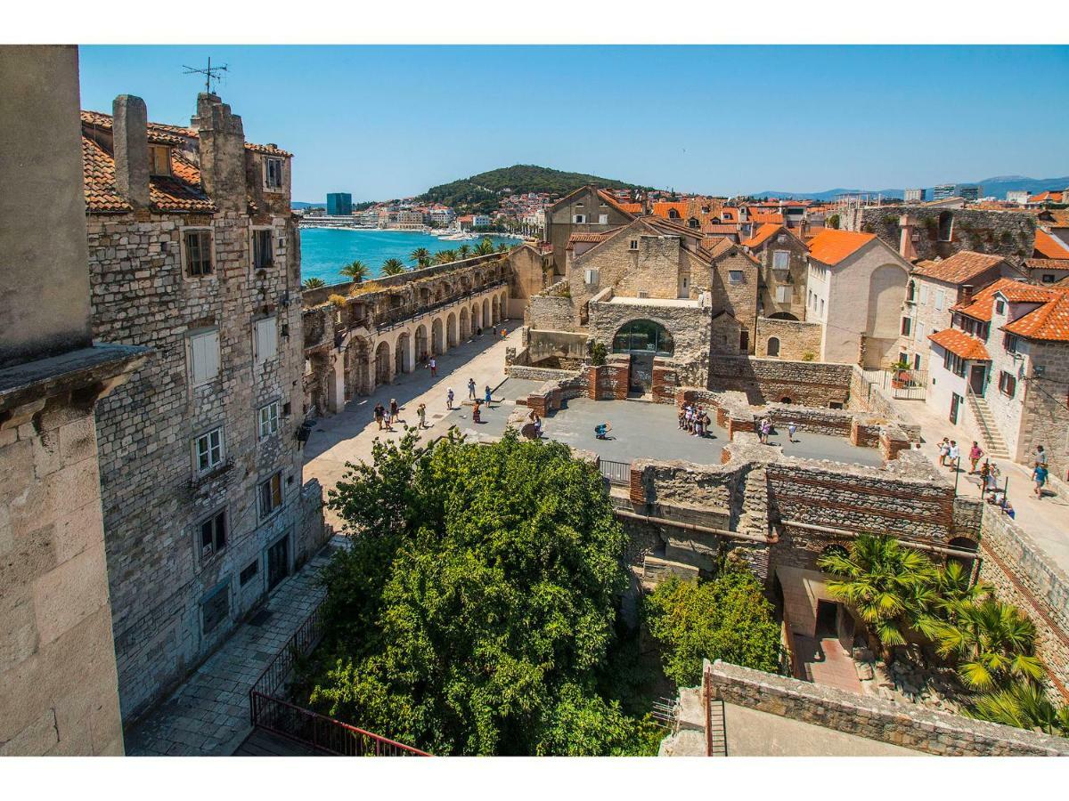 Terazza Grande In Diocletian Tower Apartment Split Exterior photo